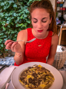 Love at first bite of the ricotta spinach ravioli with truffle sauce